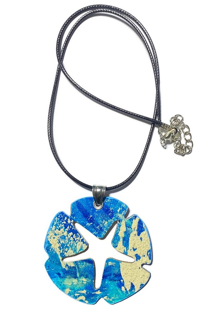 Abstract necklace with beach sand